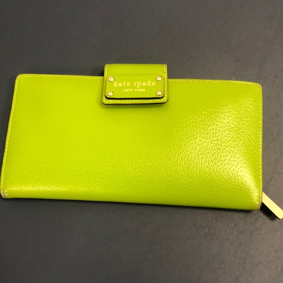 Kate Spade New York Green leather New York clutch